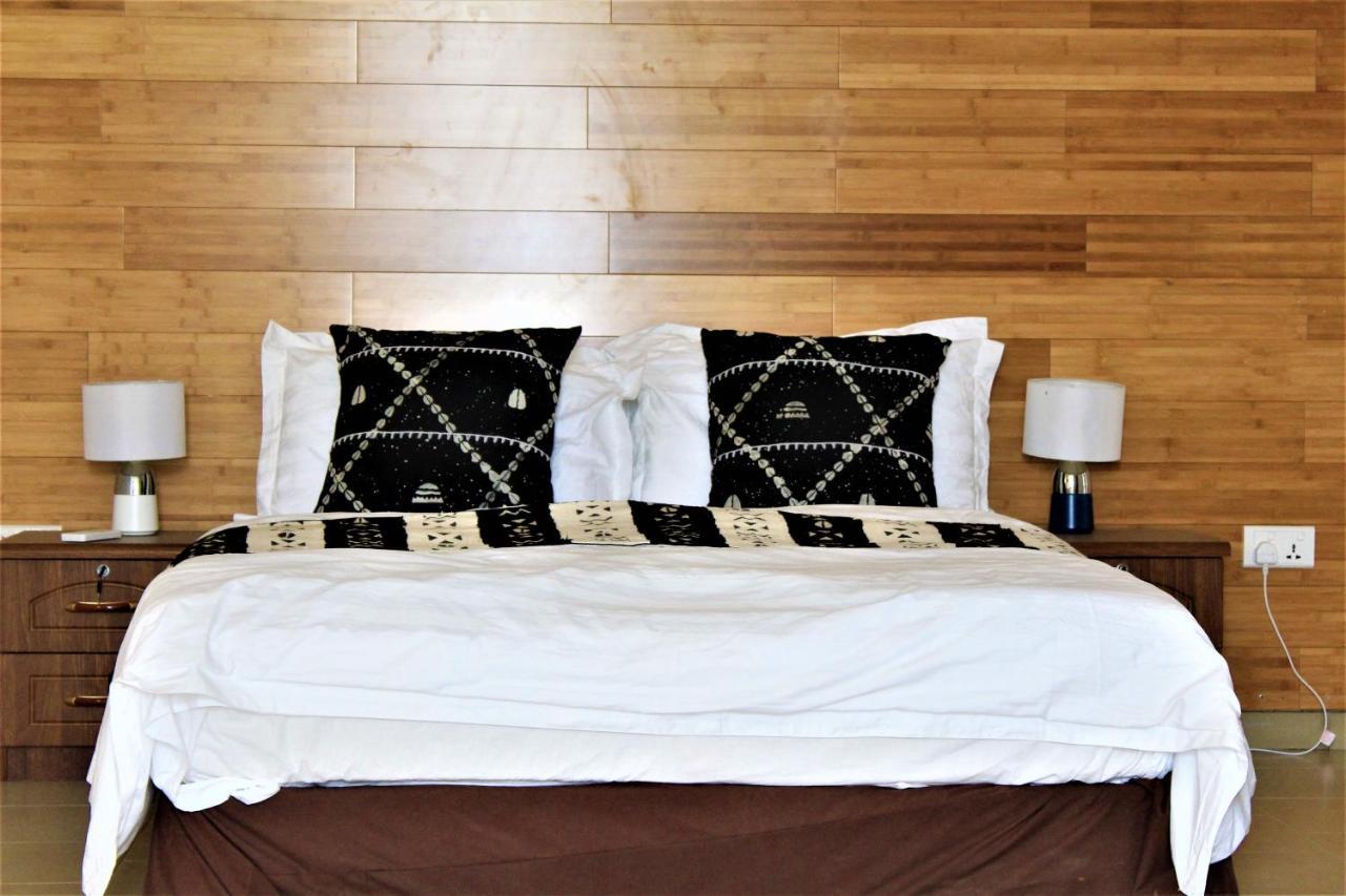 Harmony Resort Boutique Hotel Banjul Buitenkant foto
