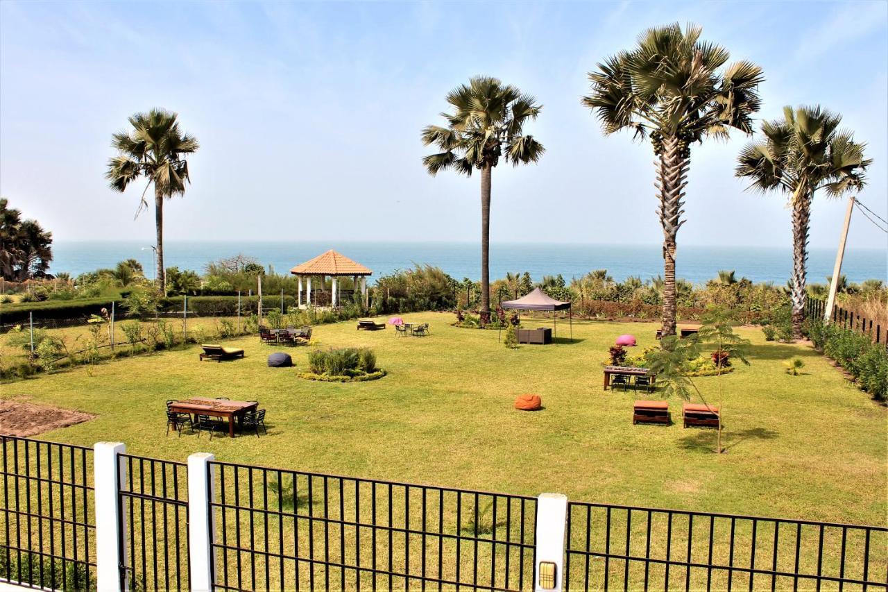 Harmony Resort Boutique Hotel Banjul Buitenkant foto