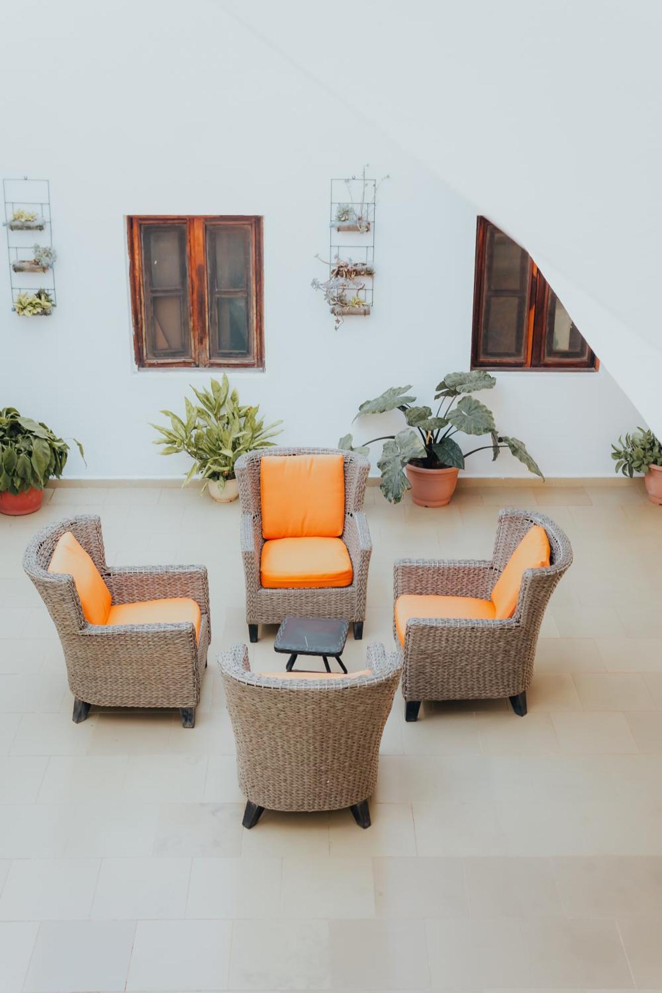Harmony Resort Boutique Hotel Banjul Buitenkant foto